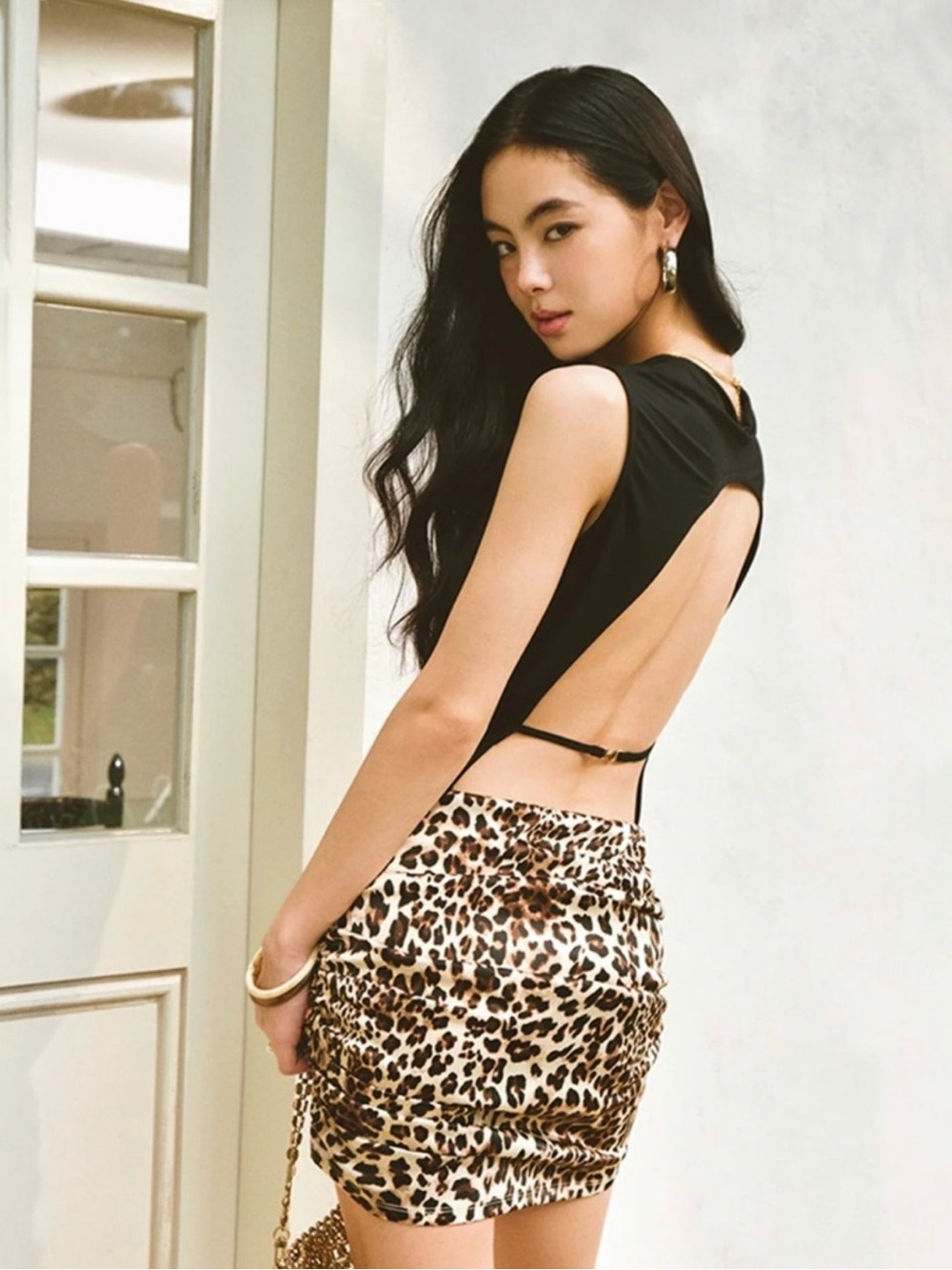Commense Black Open-Back Crop Top NWT XS SKU 103